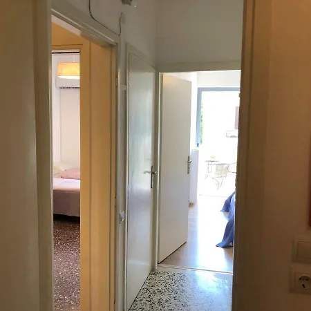 Metaxourgio Spacious Two Bedroom Apartment Athens Exterior photo