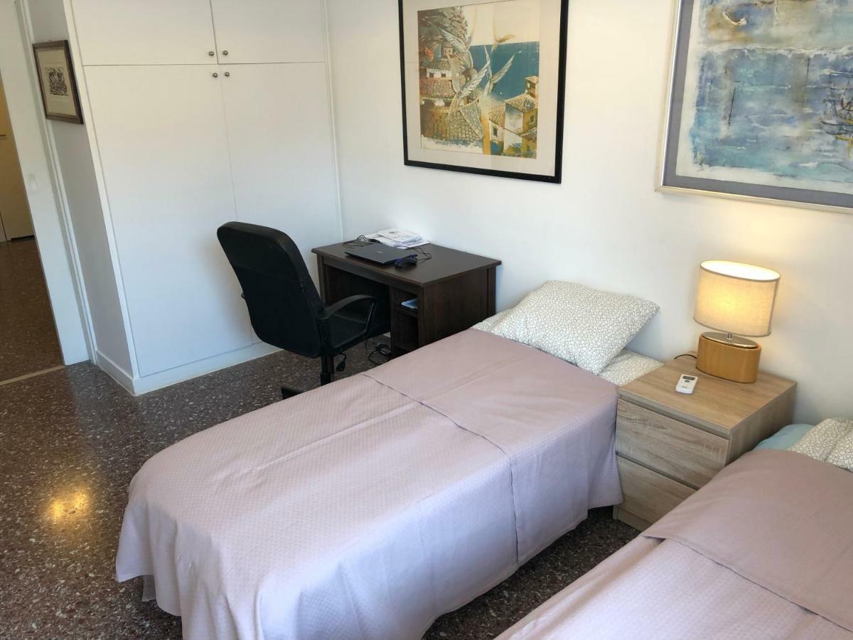 Metaxourgio Spacious Two Bedroom *